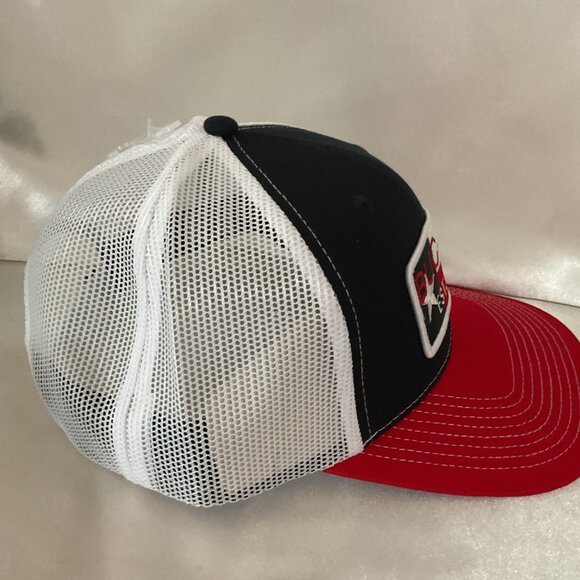 Buc-Ees Trucker Hat With Texas Flag Patch Adjustable Snapback Red/Black/White - Picture 5 of 6